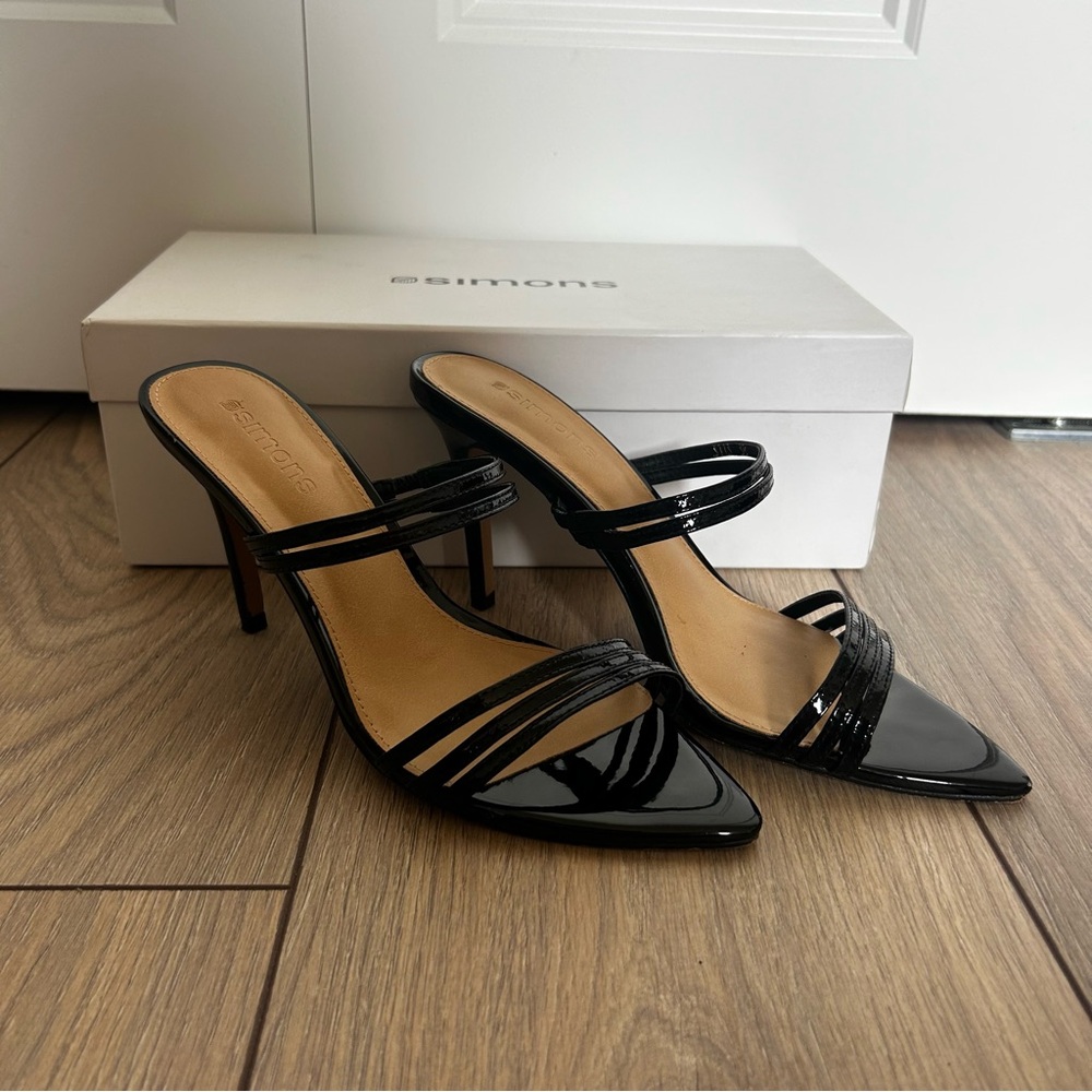 Simons Black Patent Leather Strappy Stiletto Mules